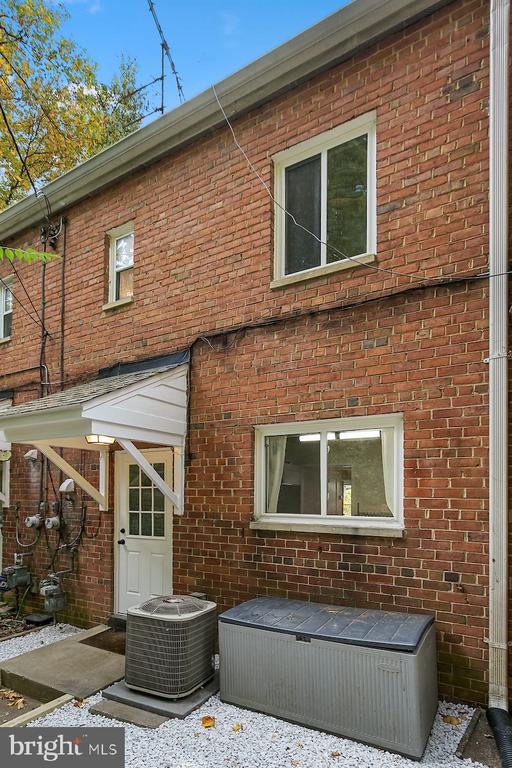 9003 MANCHESTER ROAD Unit: 9003