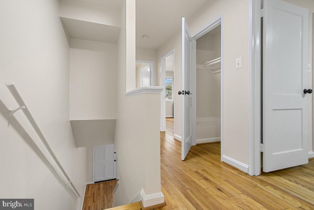 9003 MANCHESTER ROAD Unit: 9003