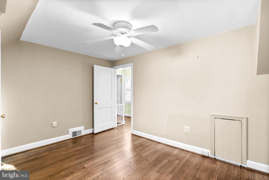315 HILLMOOR DRIVE