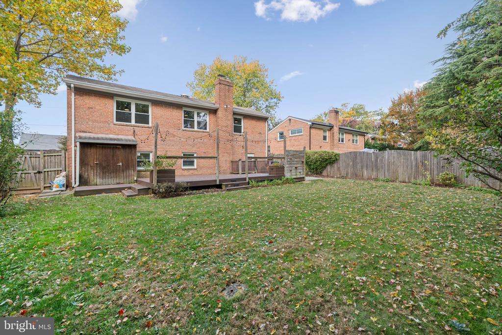 10109 RENFREW ROAD