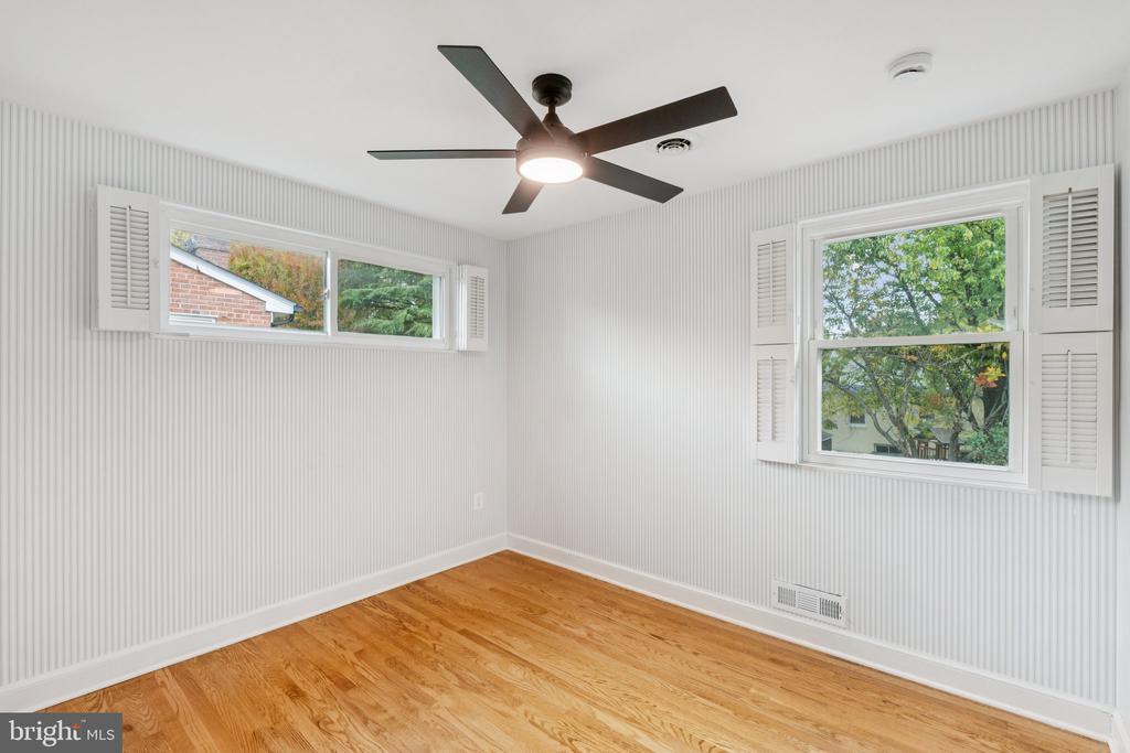 10109 RENFREW ROAD