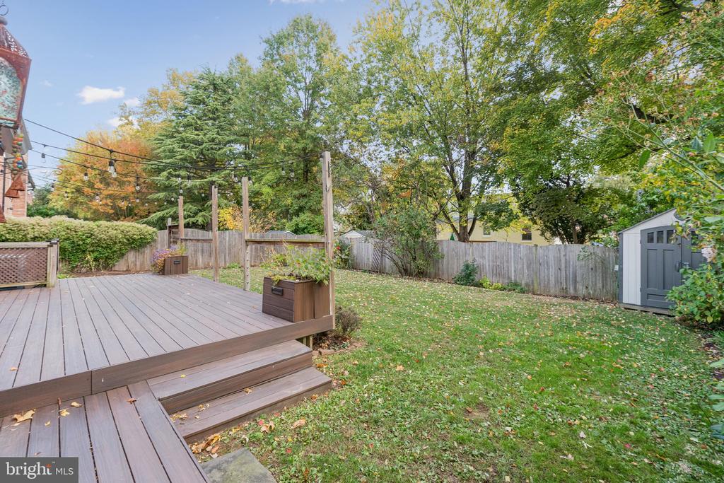 10109 RENFREW ROAD