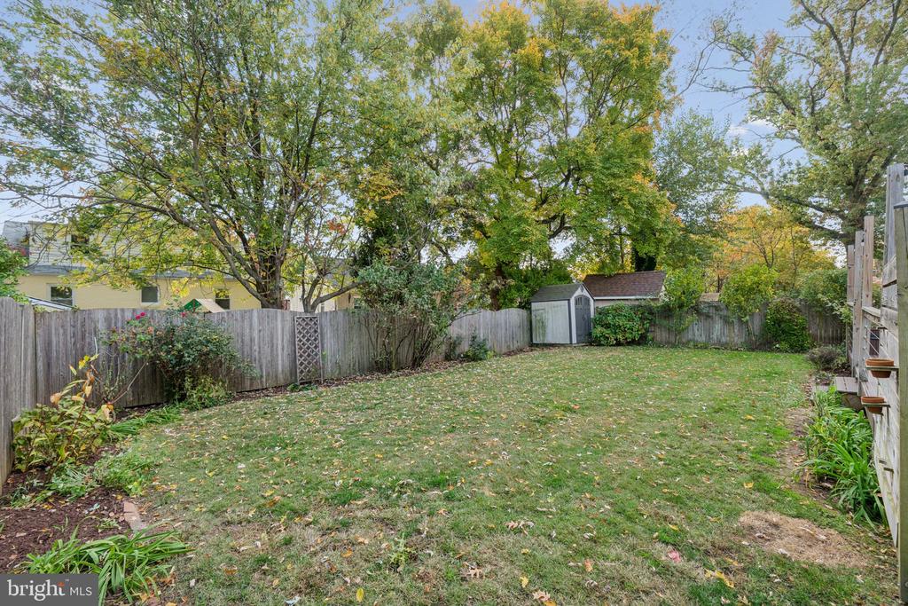 10109 RENFREW ROAD