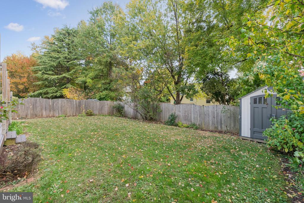 10109 RENFREW ROAD