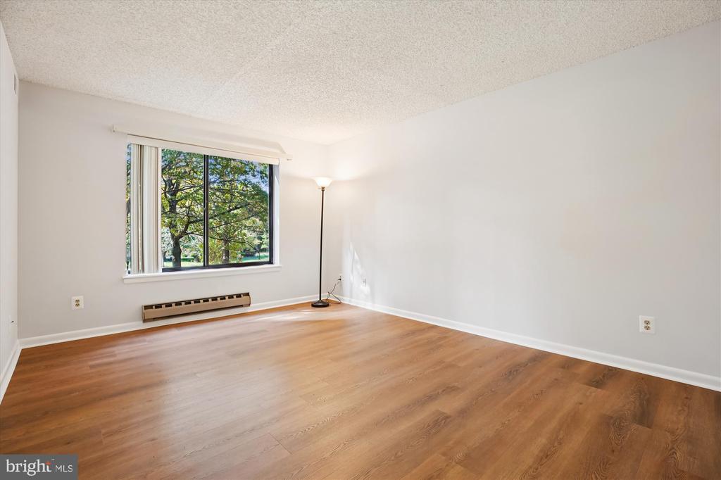 15201 ELKRIDGE WAY Unit: 93-2J