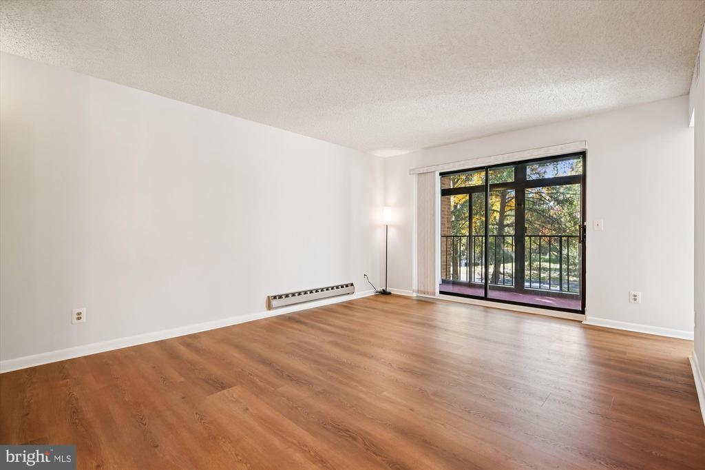 15201 ELKRIDGE WAY Unit: 93-2J