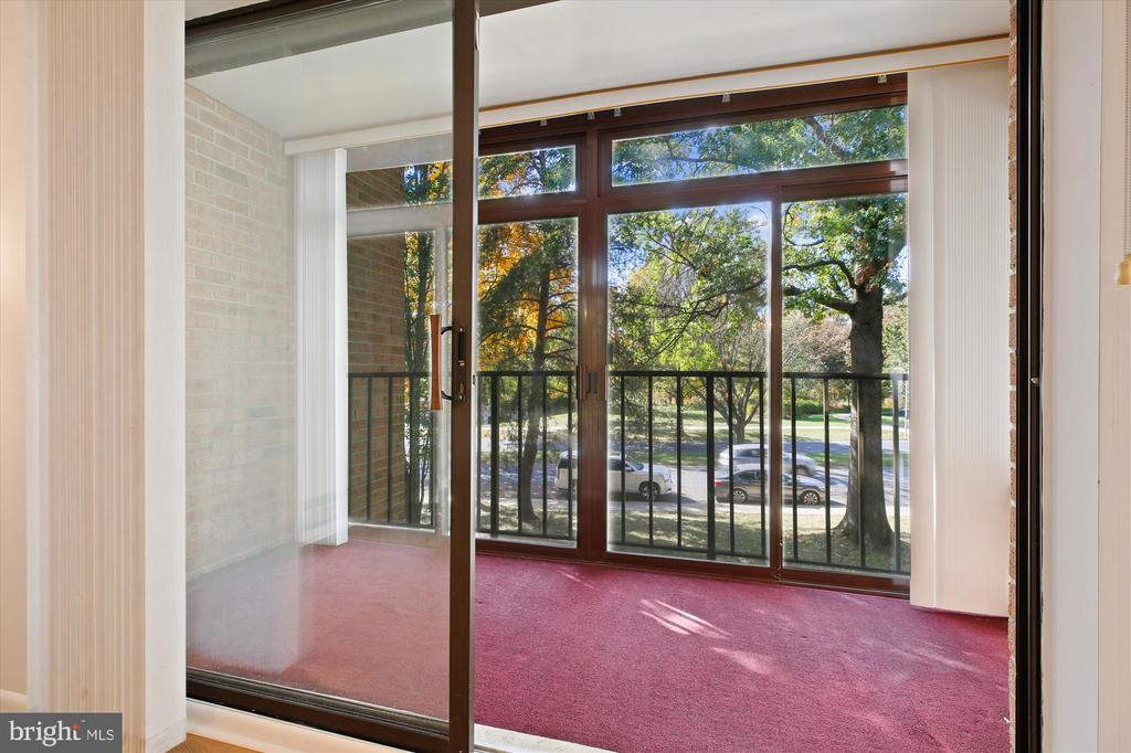 15201 ELKRIDGE WAY Unit: 93-2J