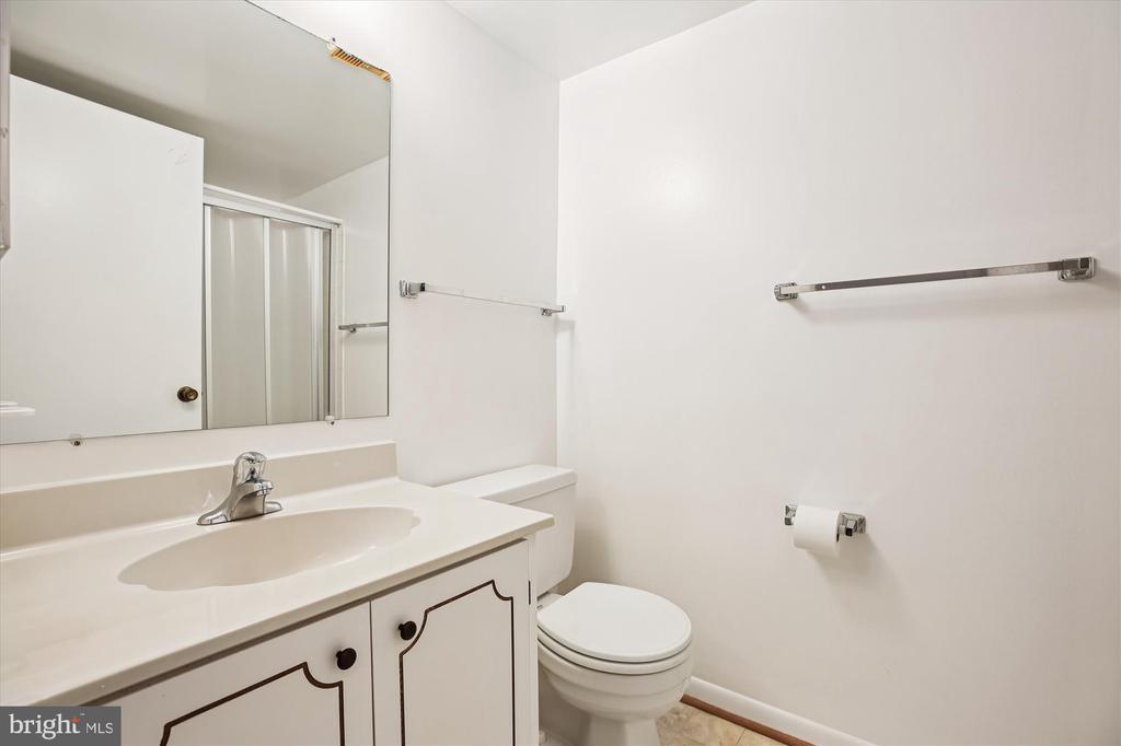 15201 ELKRIDGE WAY Unit: 93-2J