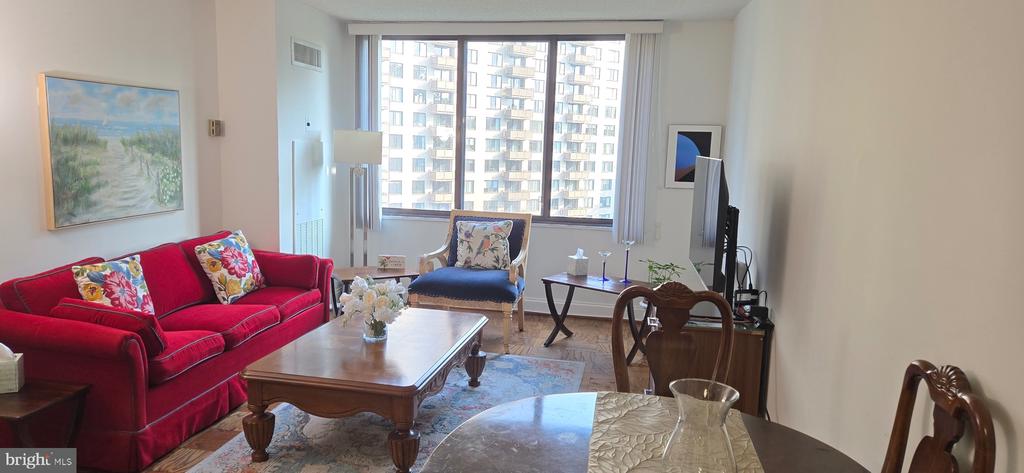 5225 POOKS HILL ROAD Unit: 703N