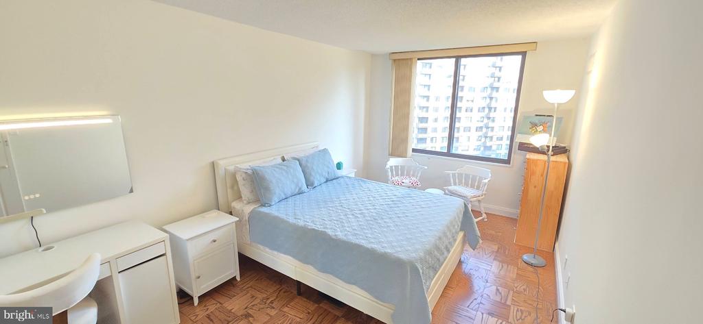 5225 POOKS HILL ROAD Unit: 703N