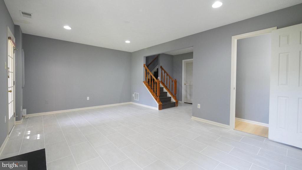 15 BEACON HILL WAY