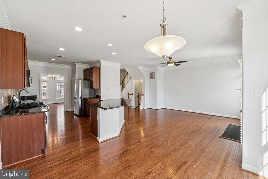 125 AUTUMN VIEW DRIVE