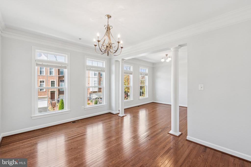 125 AUTUMN VIEW DRIVE
