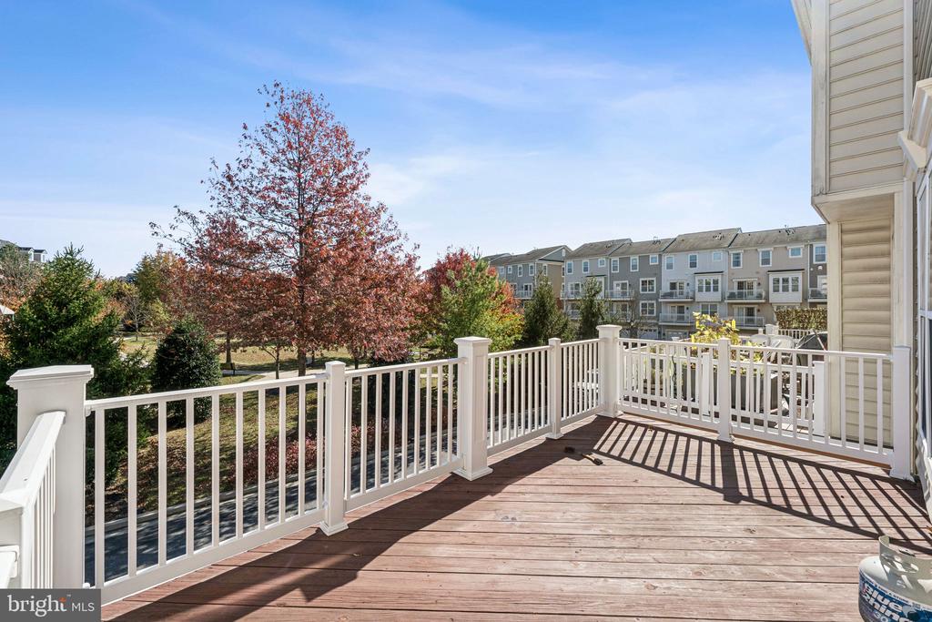 125 AUTUMN VIEW DRIVE