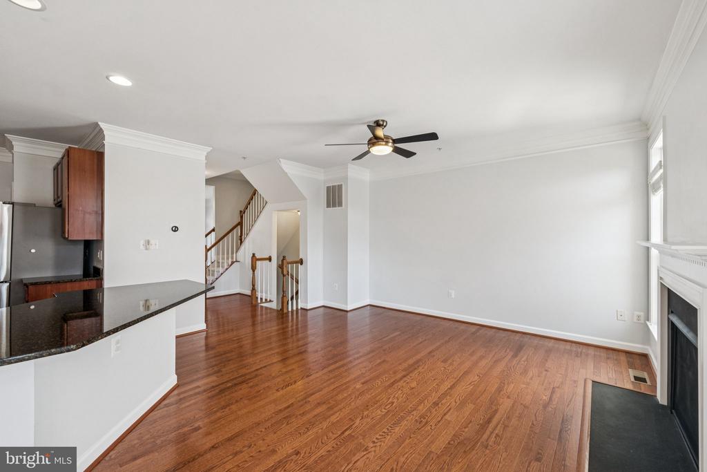 125 AUTUMN VIEW DRIVE