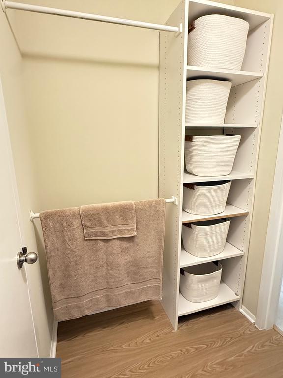 5225 POOKS HILL ROAD Unit: 1607N