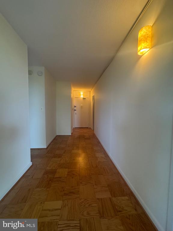 4242 EAST WEST HIGHWAY Unit: 618
