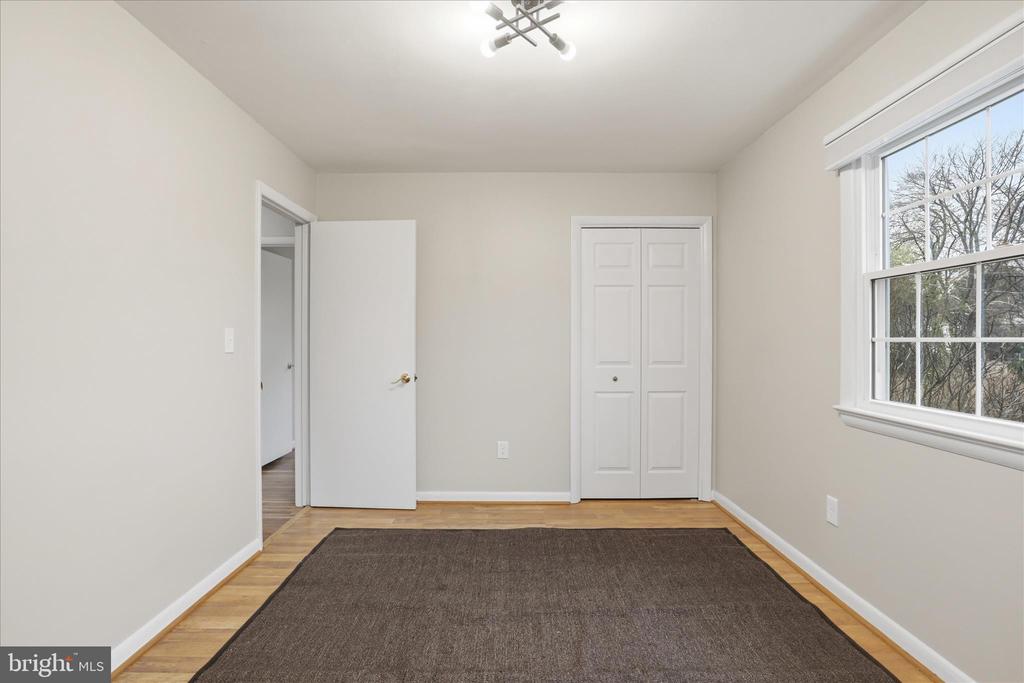 17542 WHEAT FALL DRIVE