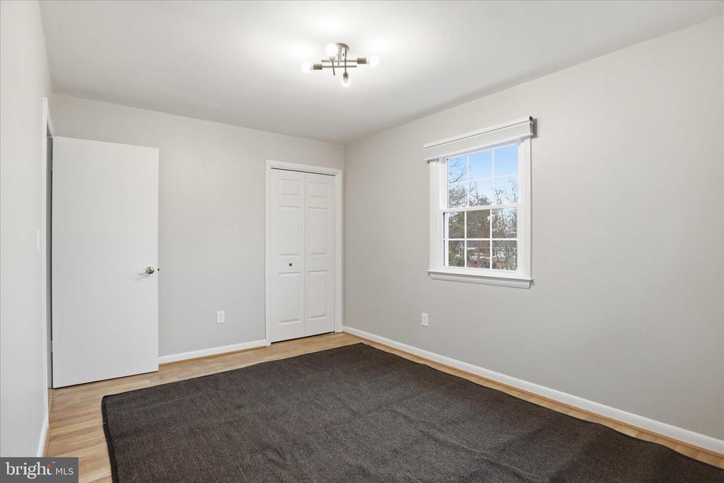17542 WHEAT FALL DRIVE
