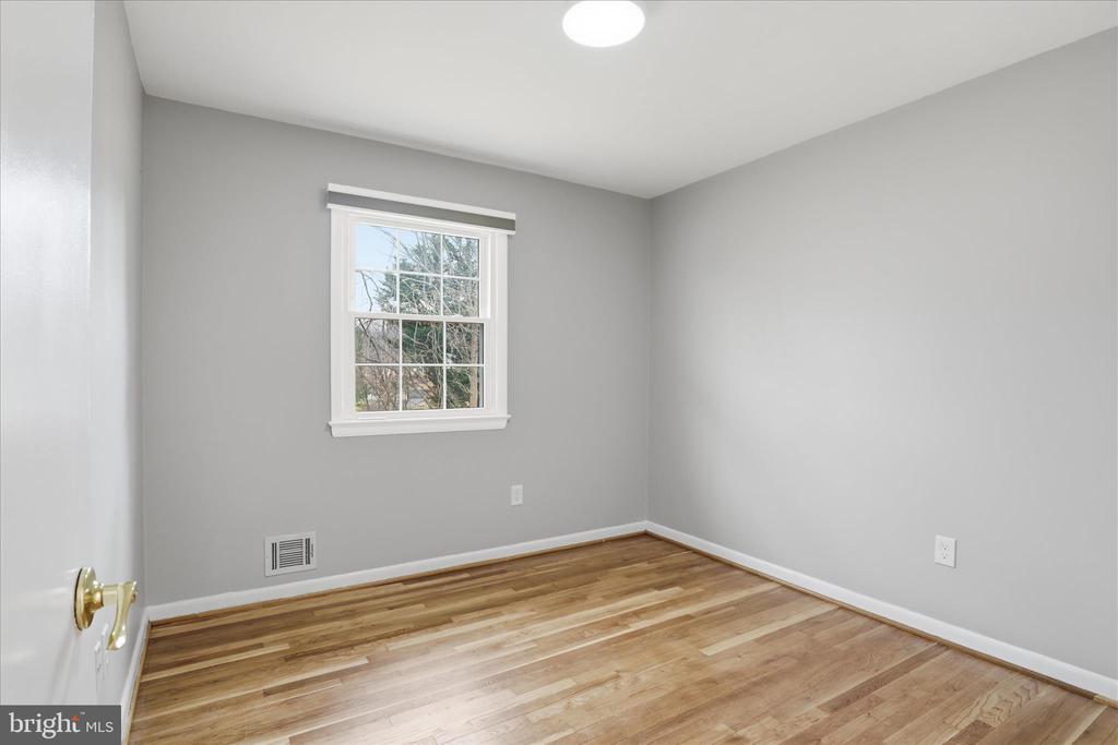 17542 WHEAT FALL DRIVE
