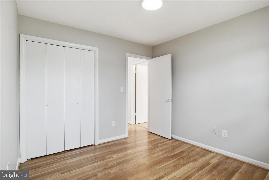 17542 WHEAT FALL DRIVE