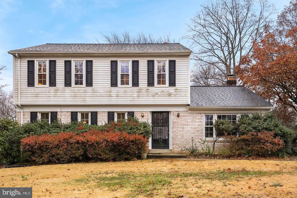 1804 BILLMAN LANE