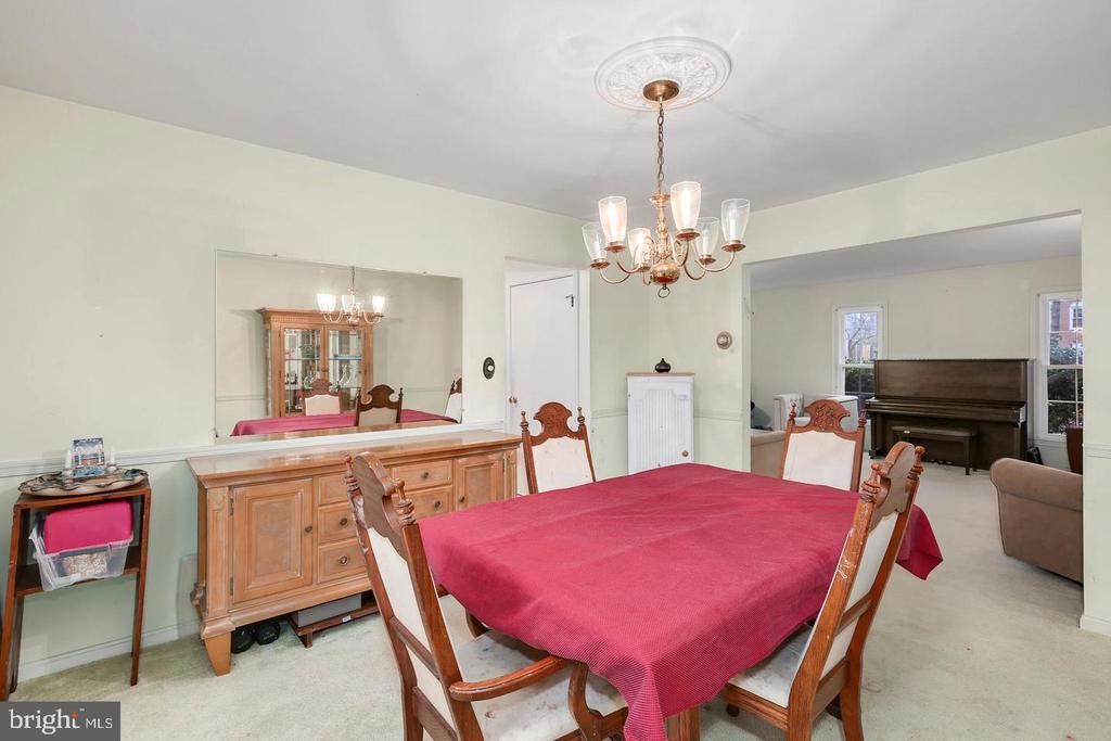 1804 BILLMAN LANE