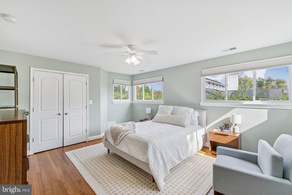 2403 COLSTON DRIVE