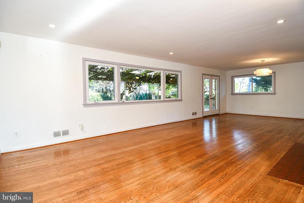 4111 SAUL ROAD