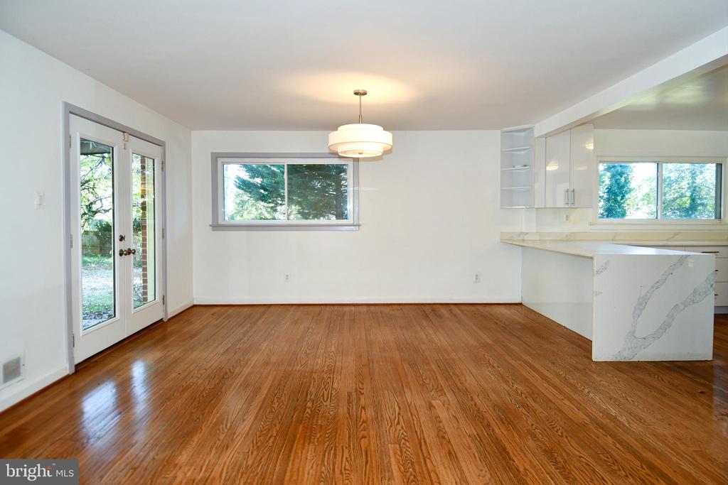 4111 SAUL ROAD