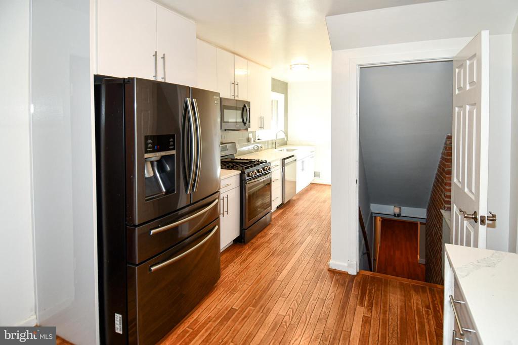 4111 SAUL ROAD