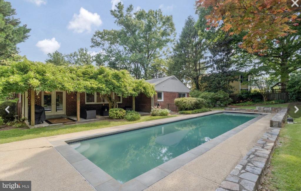 4111 SAUL ROAD