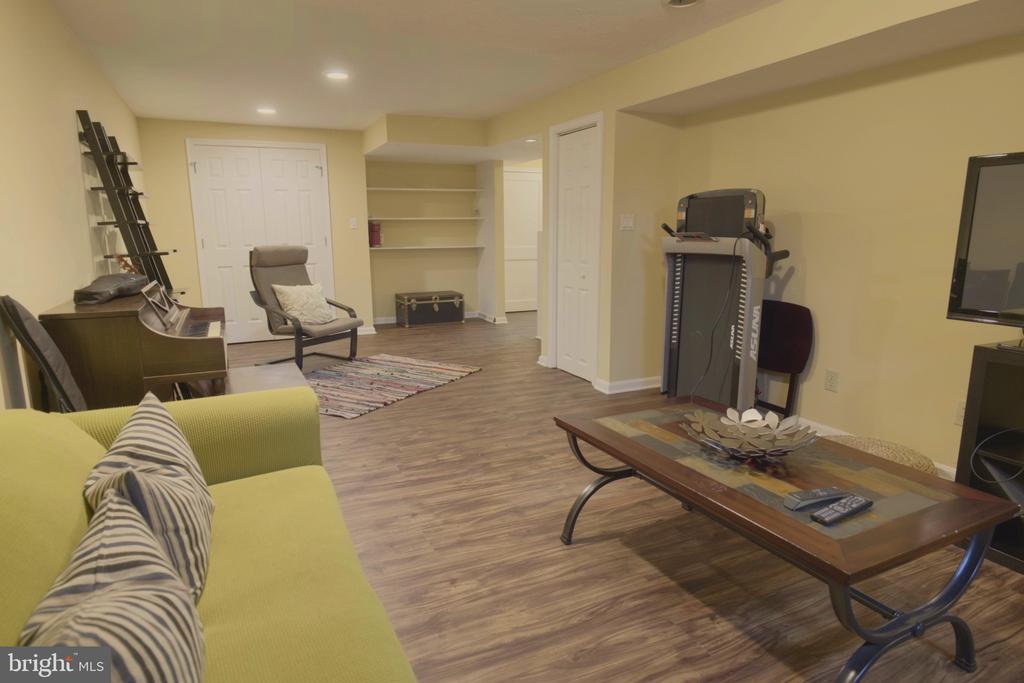 11014 TROY ROAD