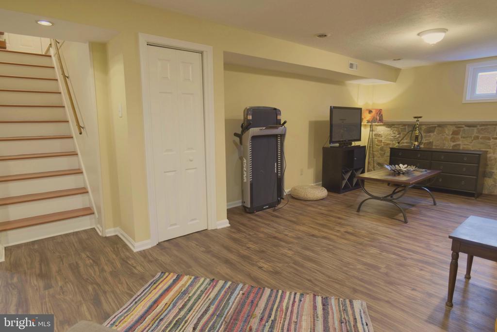 11014 TROY ROAD
