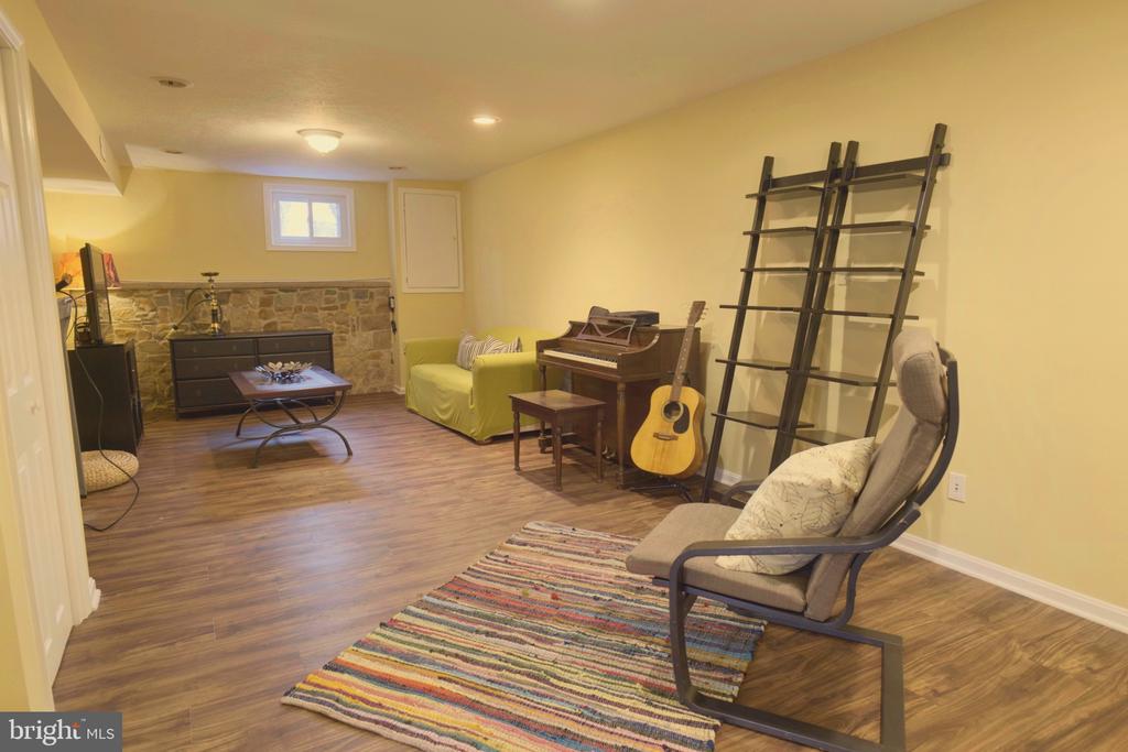 11014 TROY ROAD
