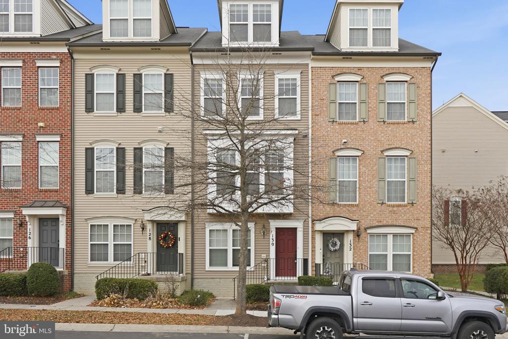 130 PRADO LANE Unit: 2306