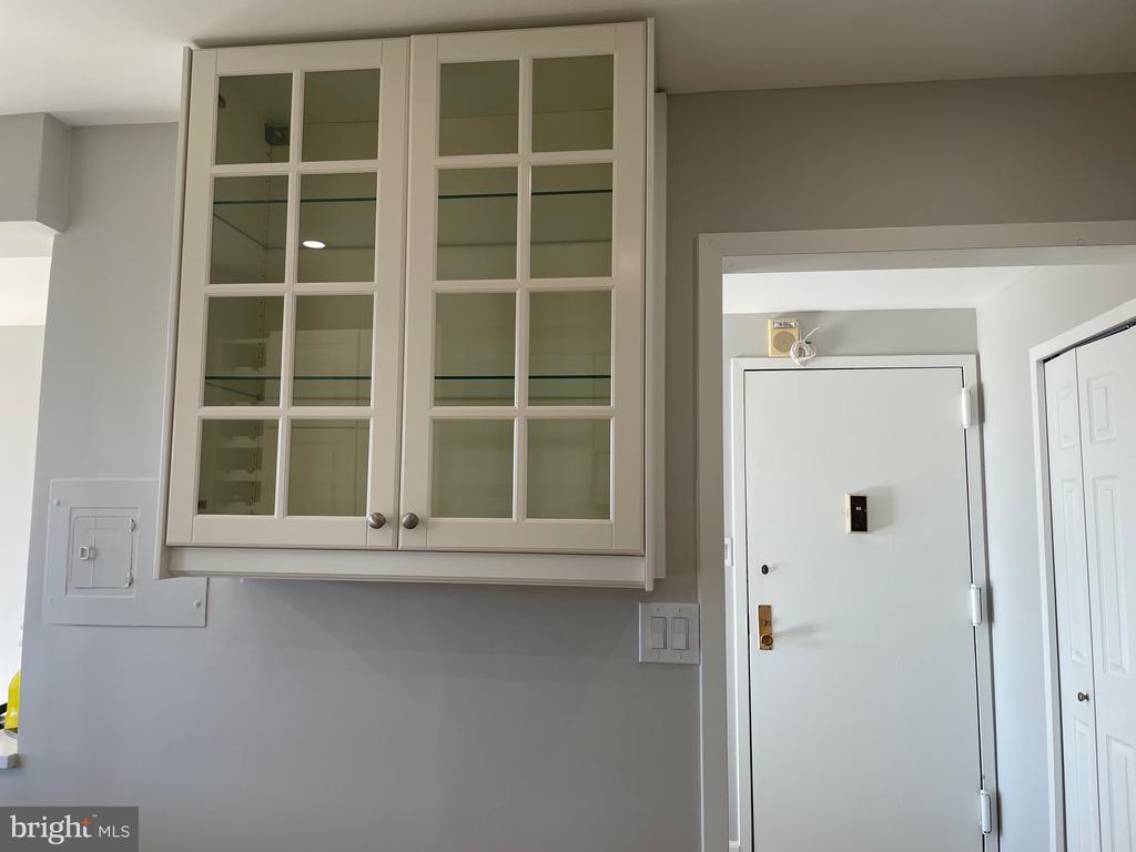 5225 POOKS HILL ROAD Unit: 828S