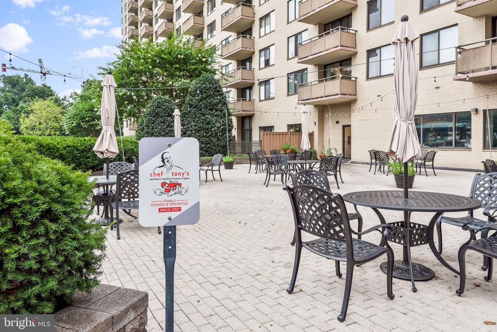 5225 POOKS HILL ROAD Unit: 828S