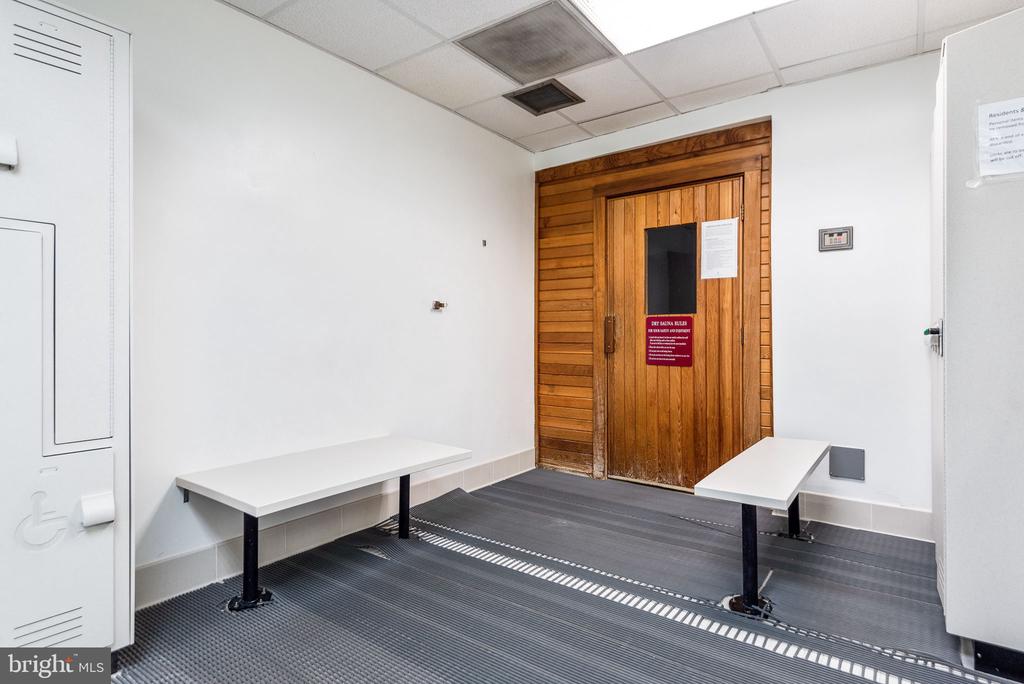 5225 POOKS HILL ROAD Unit: 828S