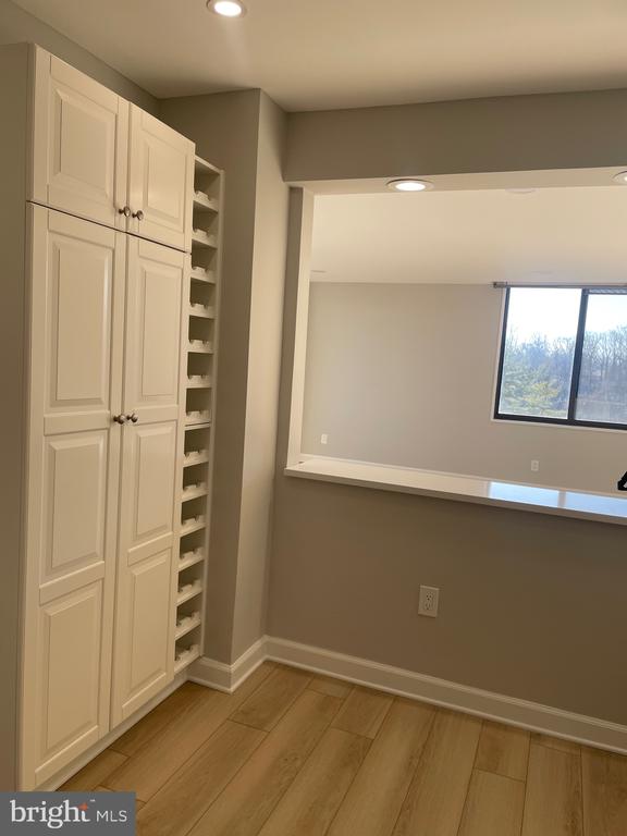 5225 POOKS HILL ROAD Unit: 828S