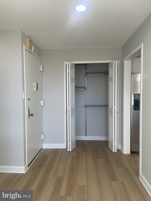 5225 POOKS HILL ROAD Unit: 828S
