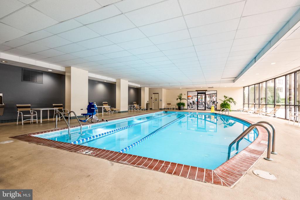 5225 POOKS HILL ROAD Unit: 828S