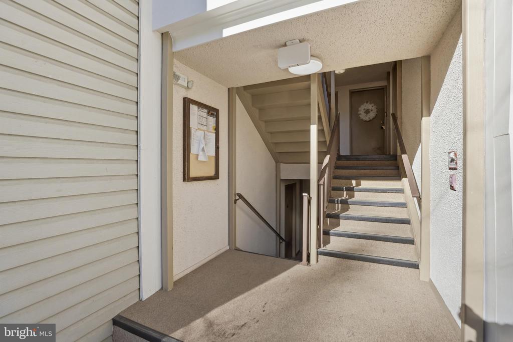 12309 SILVERGATE WAY Unit: 908-D