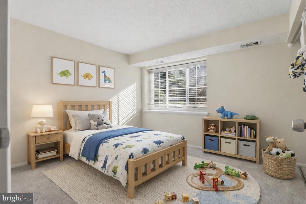 12309 SILVERGATE WAY Unit: 908-D