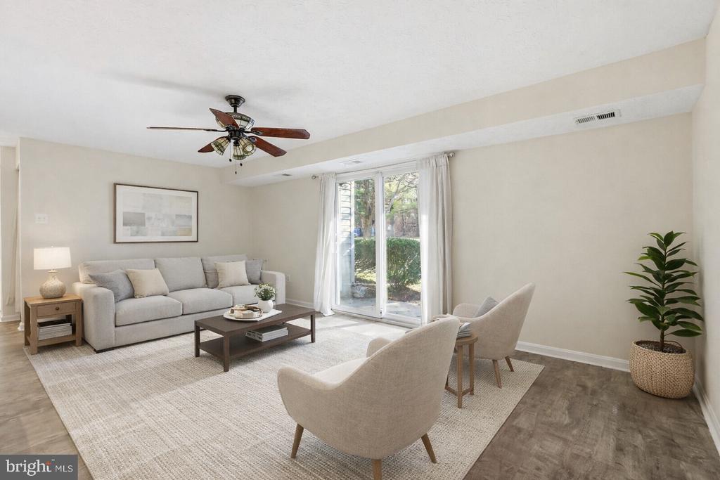 12309 SILVERGATE WAY Unit: 908-D