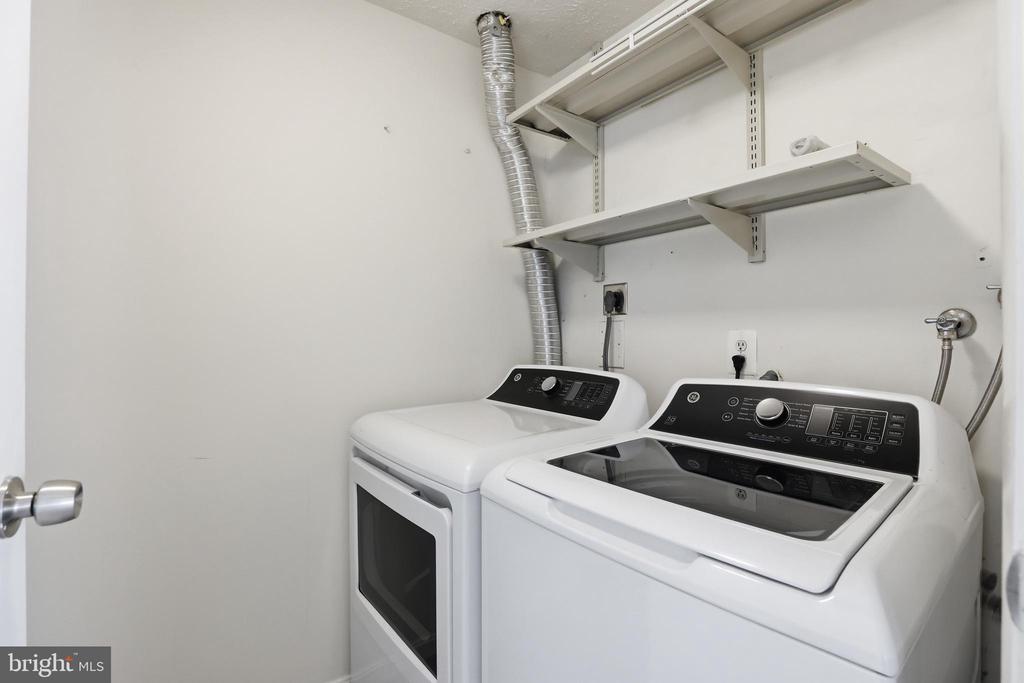 12309 SILVERGATE WAY Unit: 908-D
