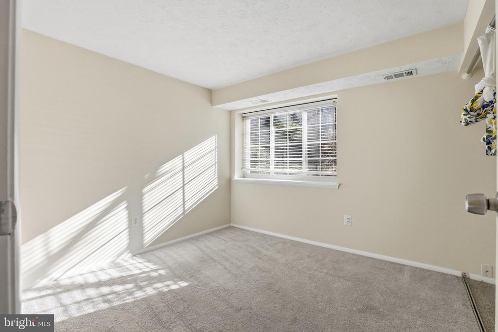 12309 SILVERGATE WAY Unit: 908-D