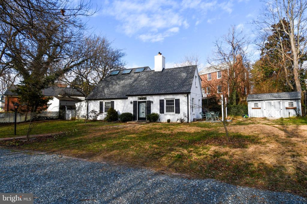 9325 LONG BRANCH PARKWAY