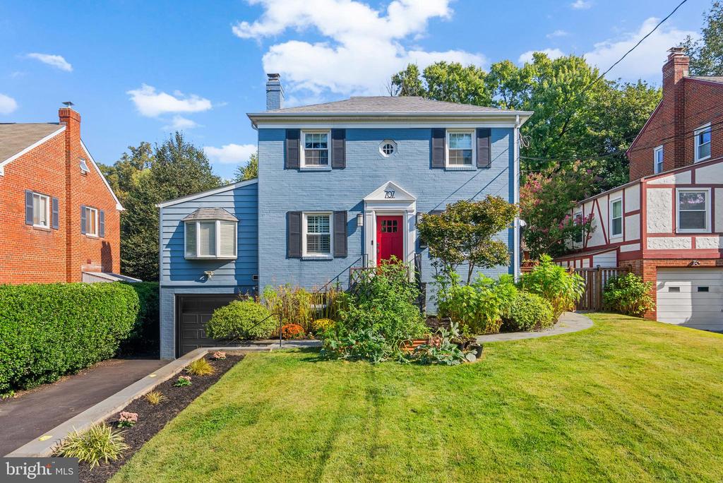 707 FOREST GLEN ROAD