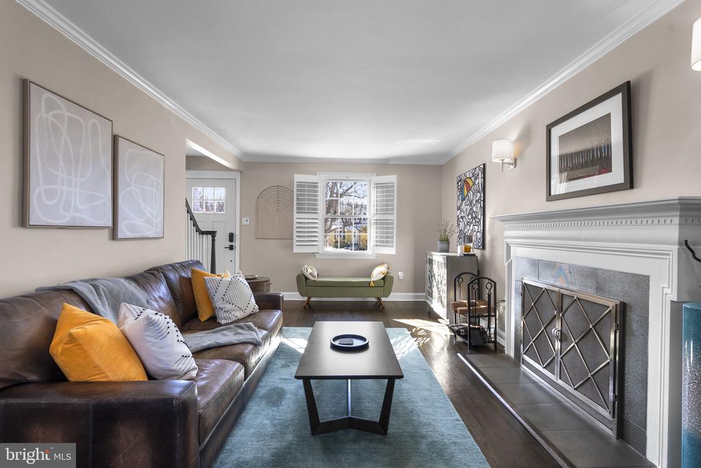 707 FOREST GLEN ROAD